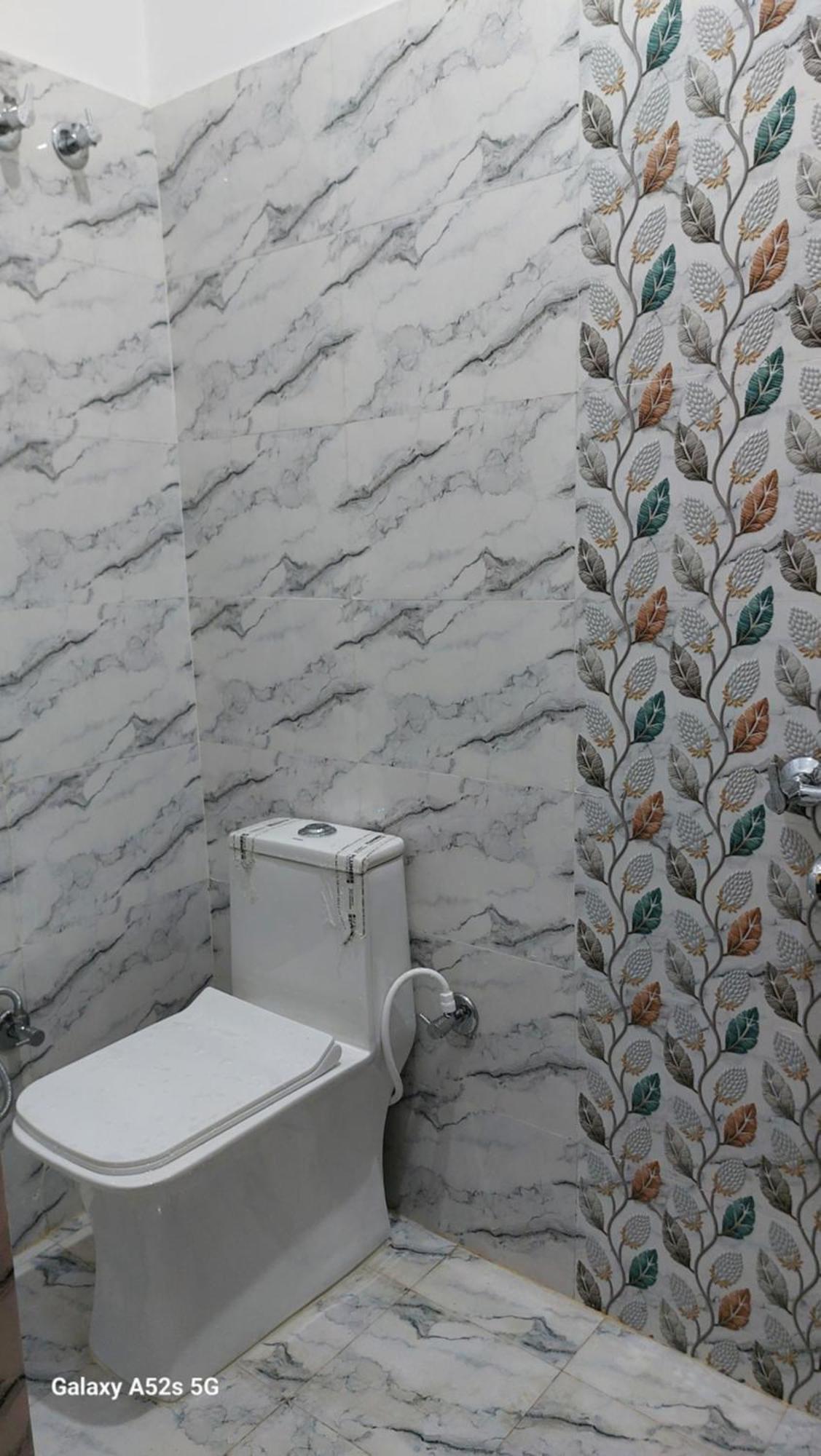 Narayani Paying Guest House Waranasi Zewnętrze zdjęcie