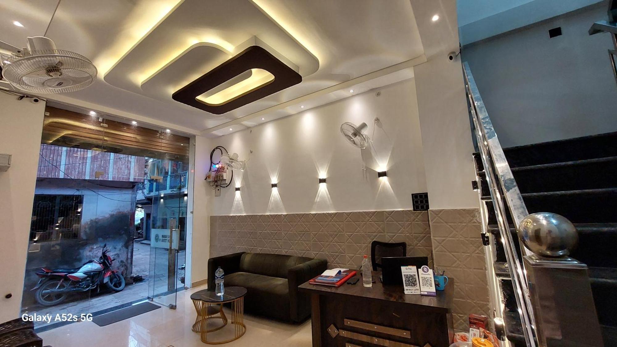 Narayani Paying Guest House Waranasi Zewnętrze zdjęcie